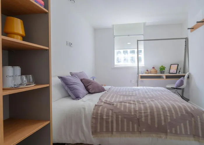 Ensuite Bedrooms With Shared Kitchen And Studios At The Old Fire Station In Birmingham