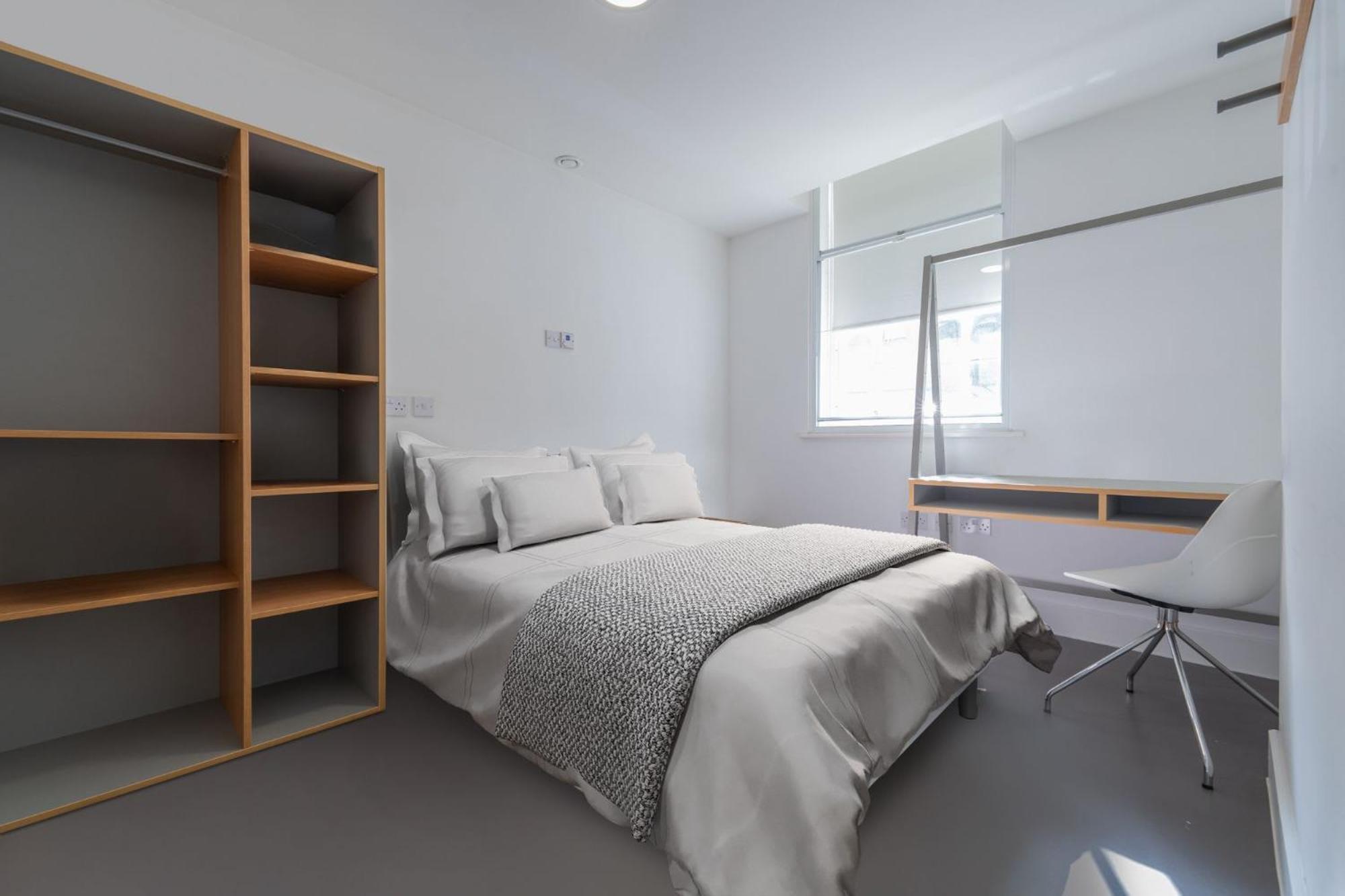 The Old Fire Station: Student Ensuite & *